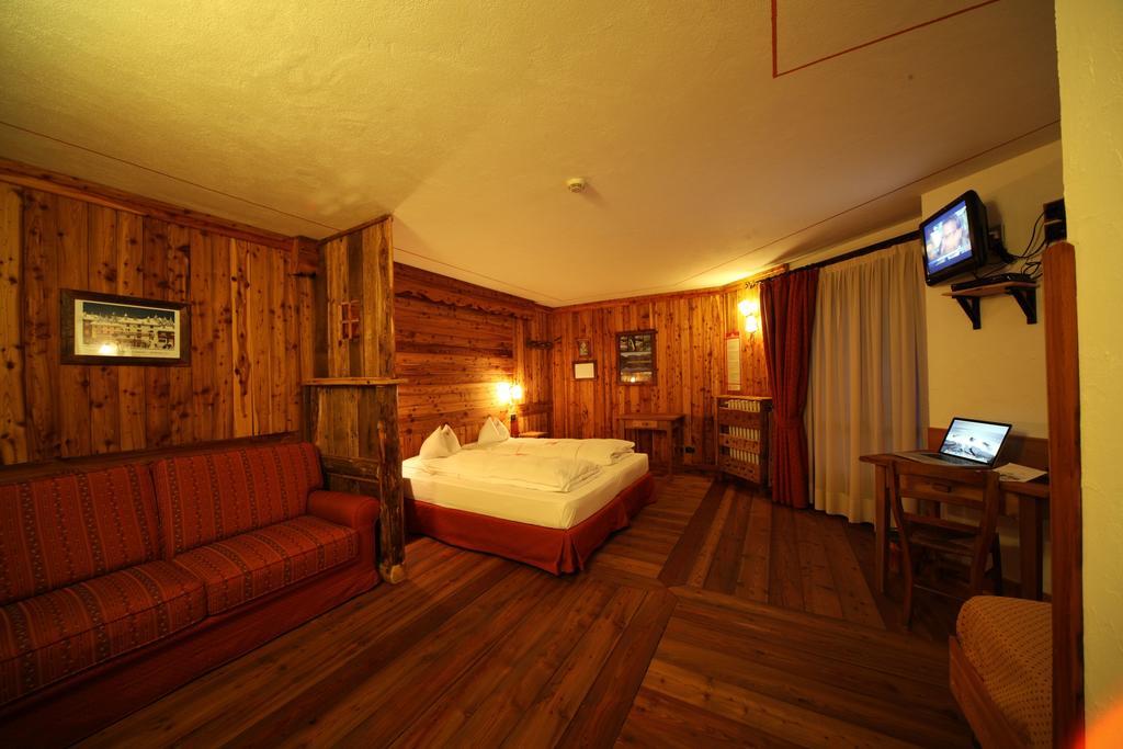 La Torretta Hotel Challand-Saint-Anselme Exterior foto